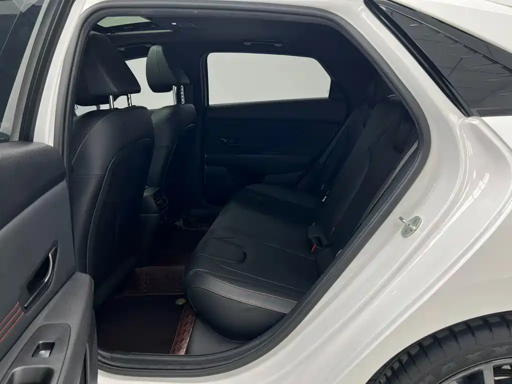 Hyundai Elantra, фото 7