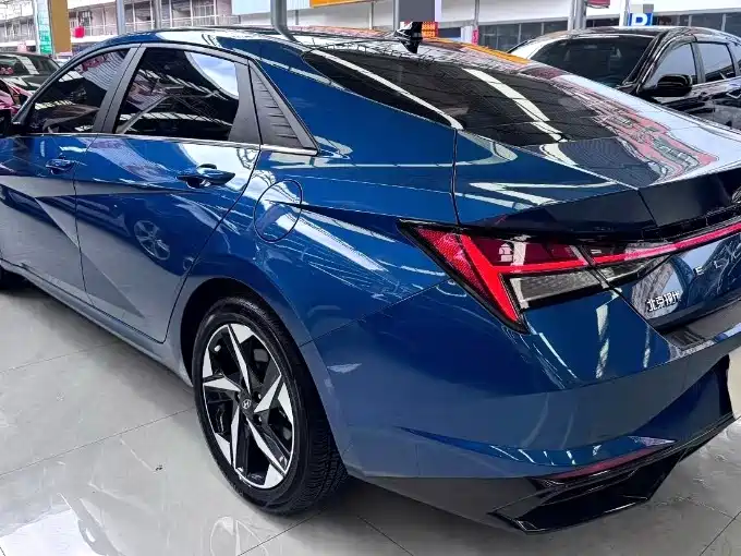 Hyundai Elantra, фото 8
