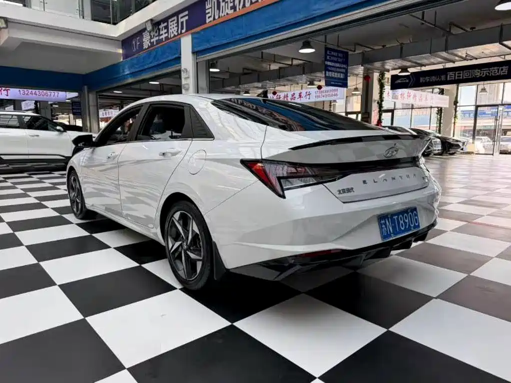 Hyundai Elantra, фото 9
