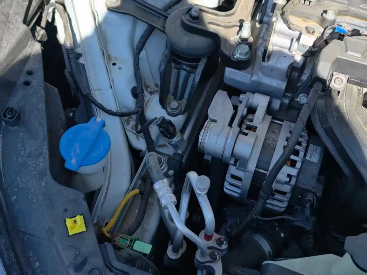 Hyundai Elantra, фото 4