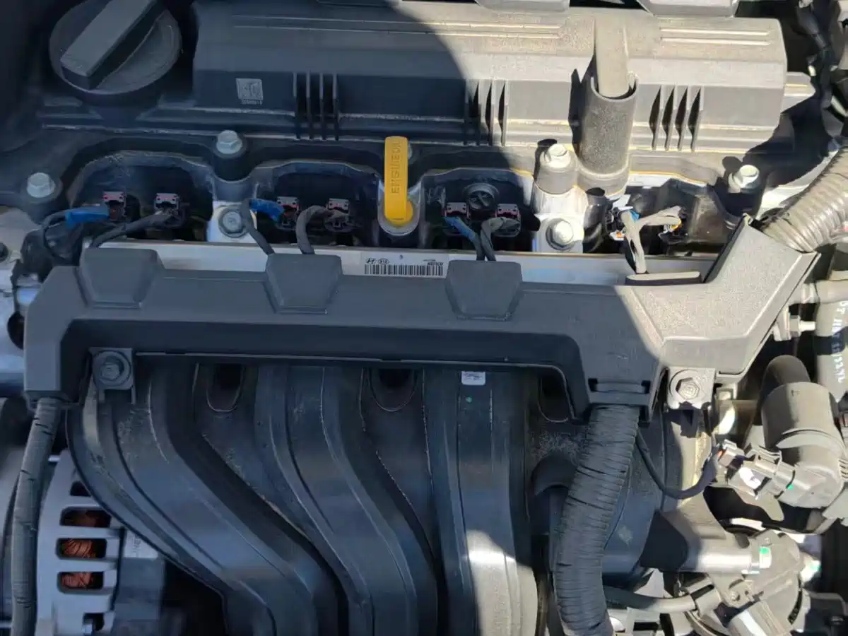 Hyundai Elantra, фото 12