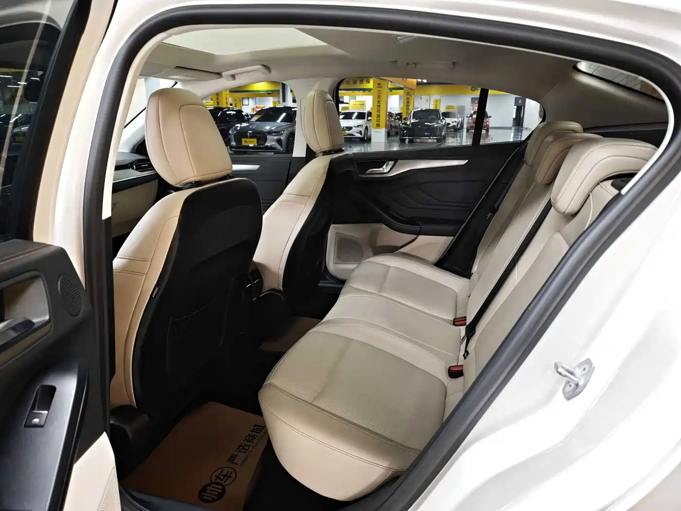 Ford Focus, фото 10