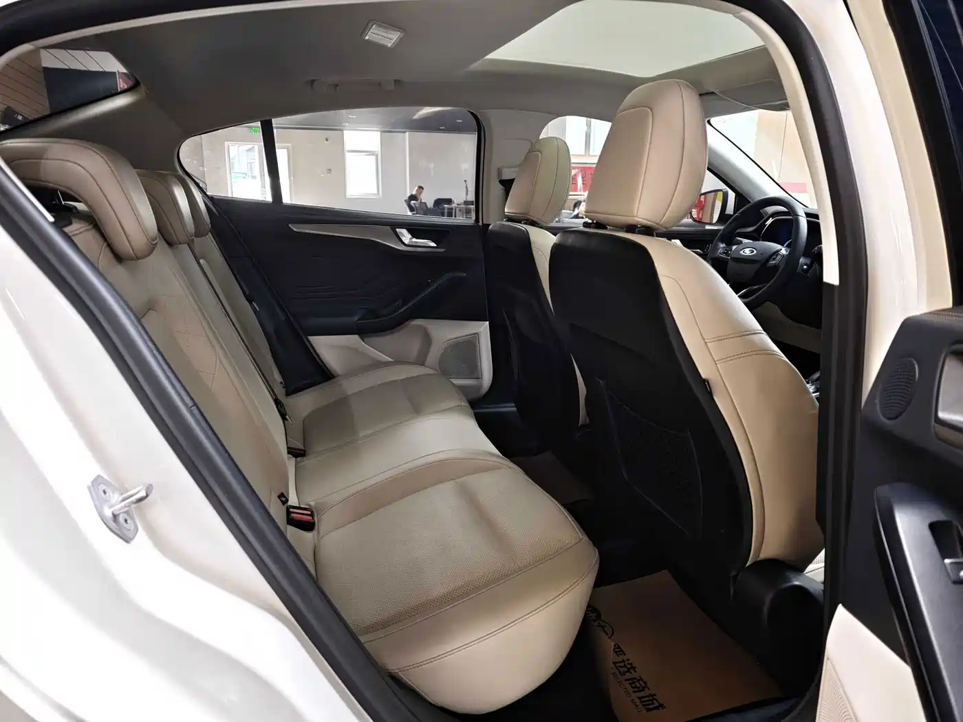 Ford Focus, фото 11