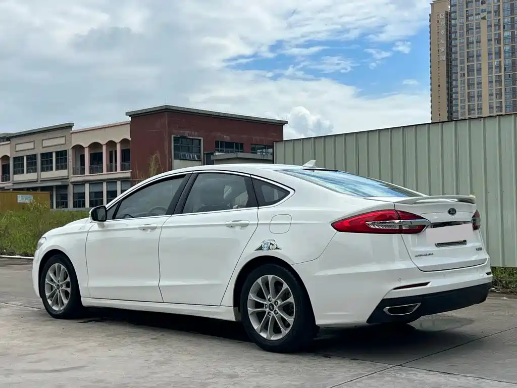 Ford Mondeo, фото 4