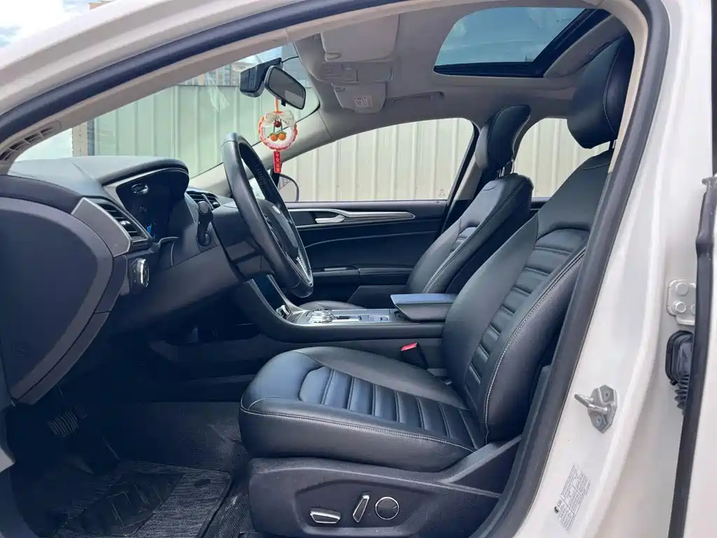 Ford Mondeo, фото 6