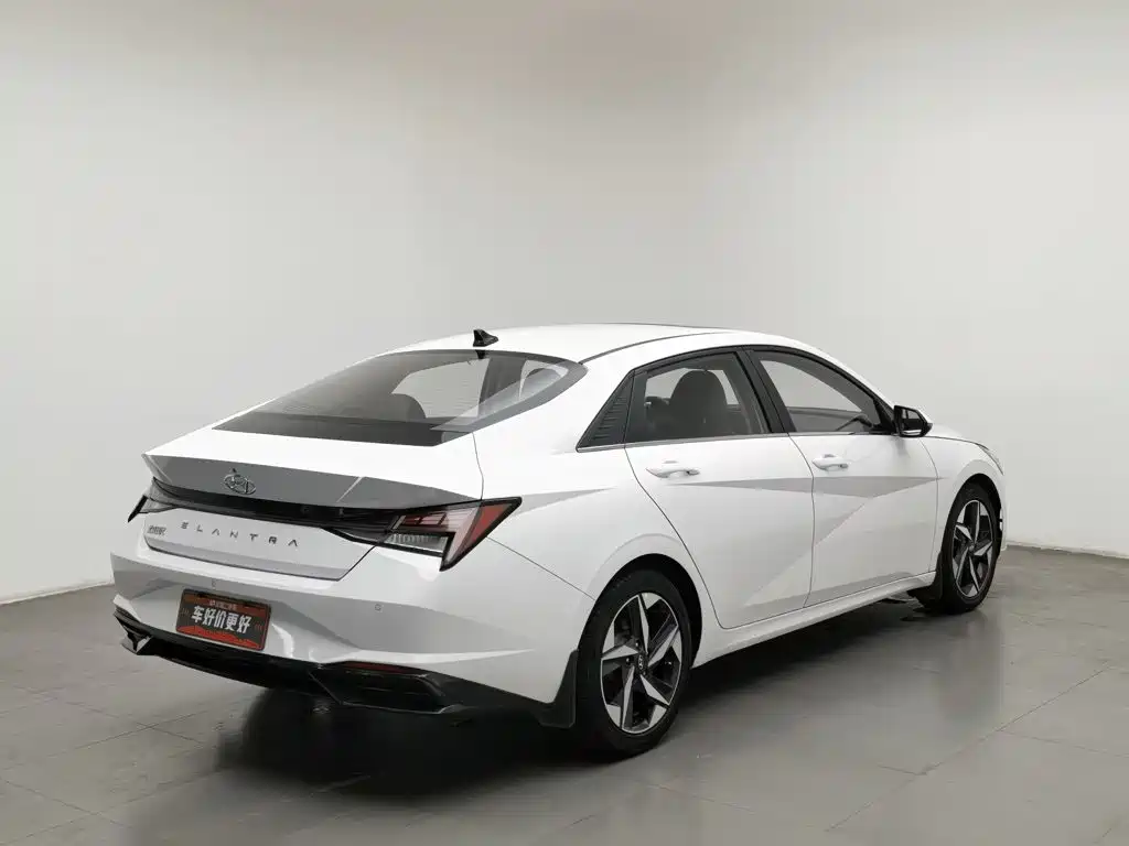 Hyundai Elantra, фото 2