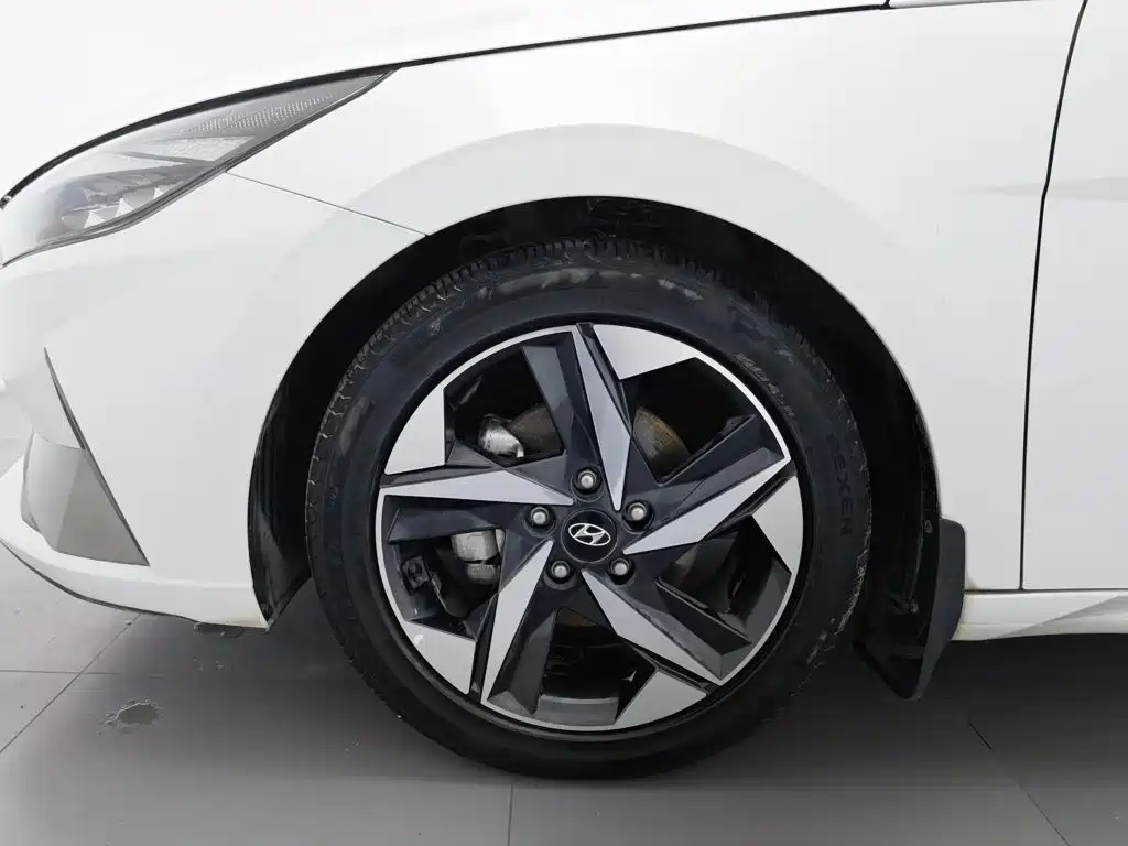 Hyundai Elantra, фото 9