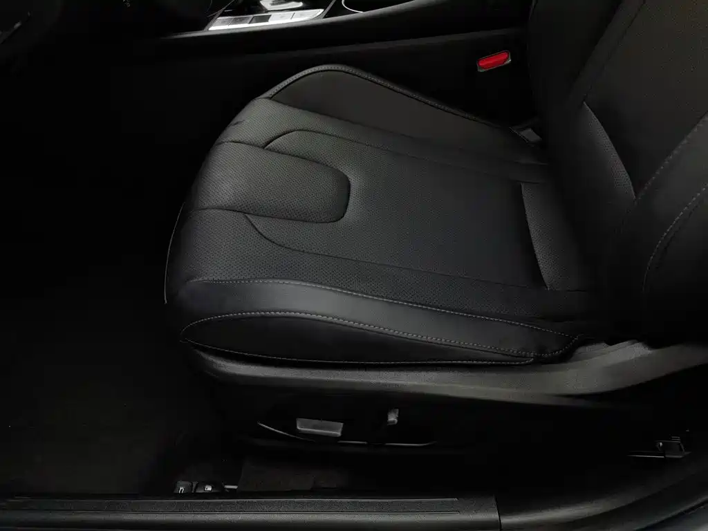 Hyundai Elantra, фото 12