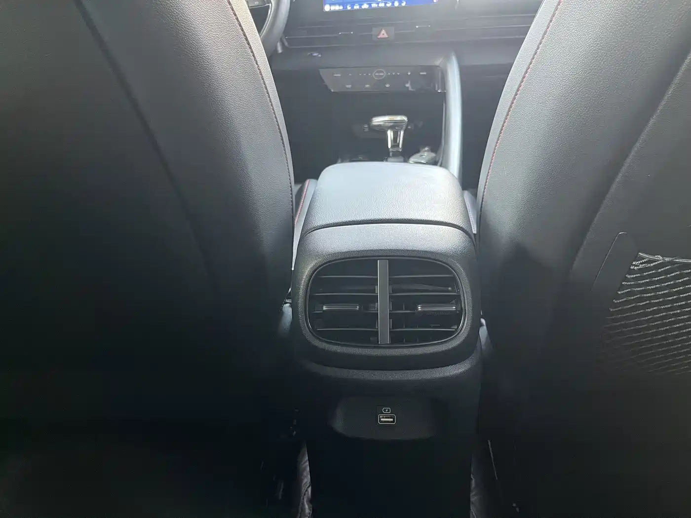 Hyundai Elantra, фото 7