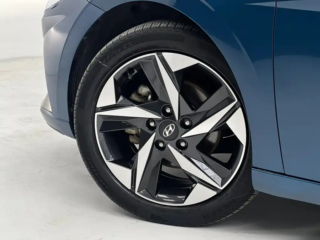 Hyundai Elantra, фото 3