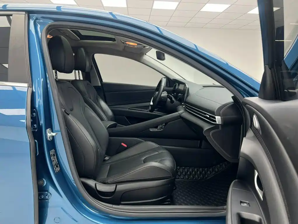 Hyundai Elantra, фото 7