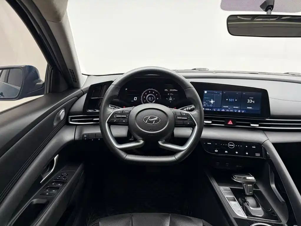 Hyundai Elantra, фото 9