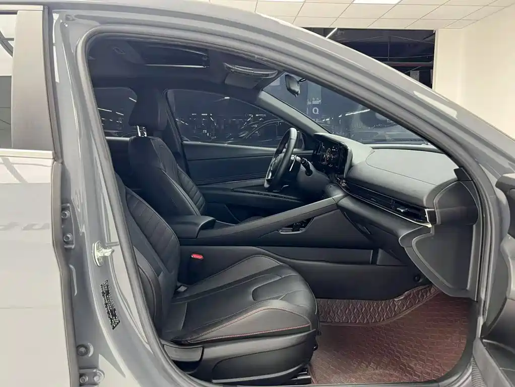 Hyundai Elantra, фото 7