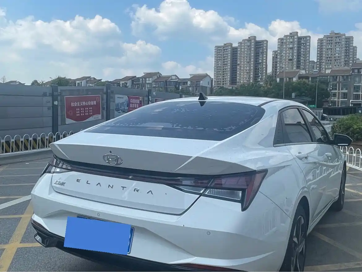 Hyundai Elantra, фото 8