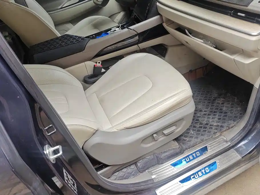 Hyundai Custo, фото 14
