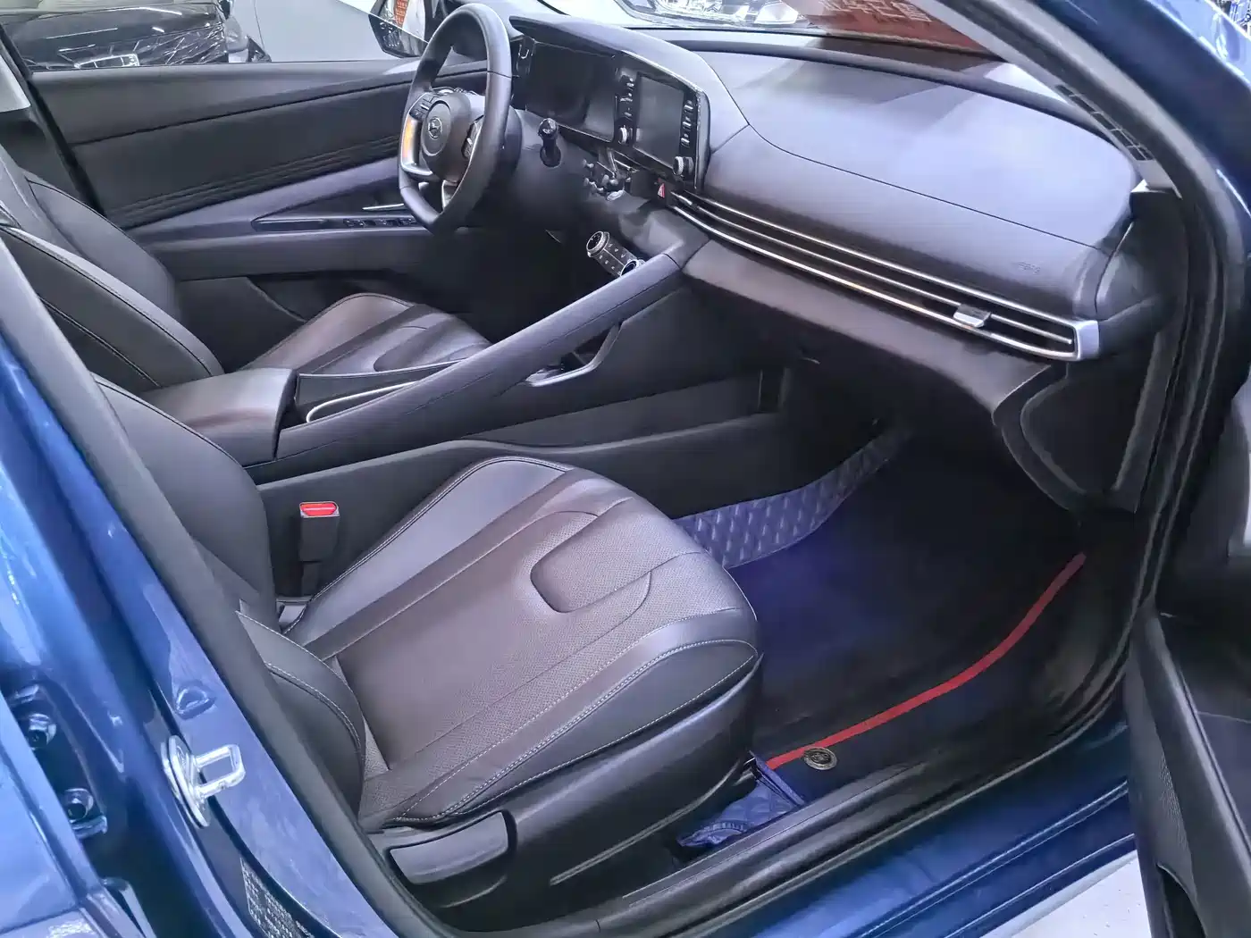 Hyundai Elantra, фото 3