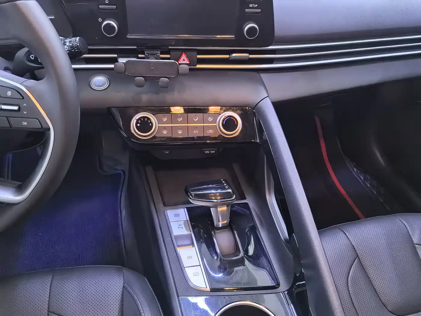 Hyundai Elantra, фото 11