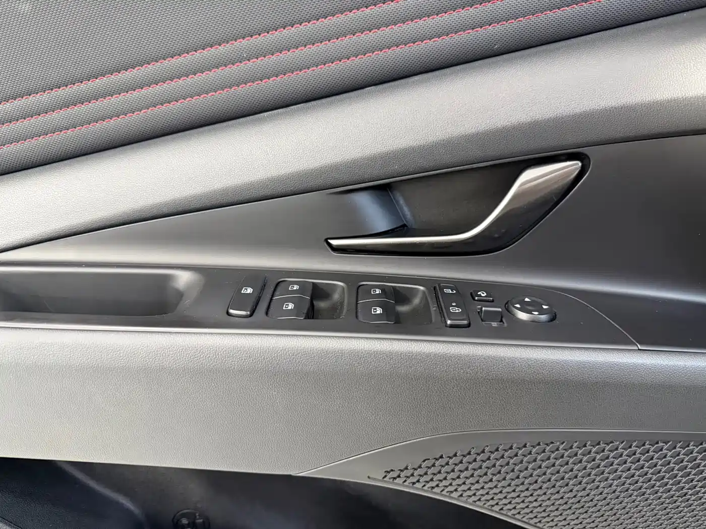 Hyundai Elantra, фото 3