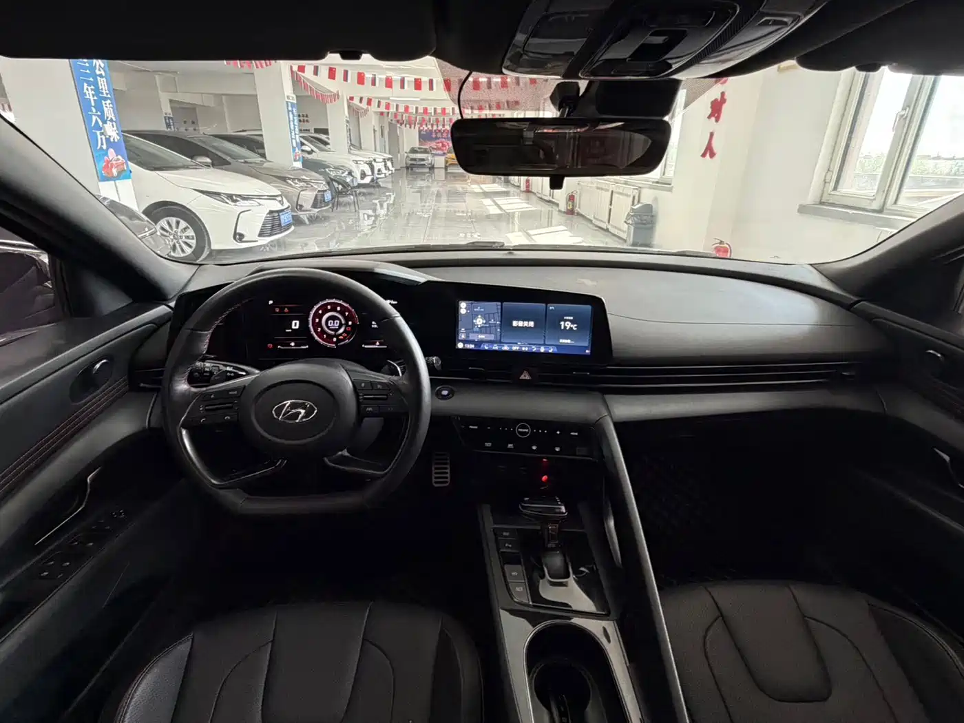 Hyundai Elantra, фото 12