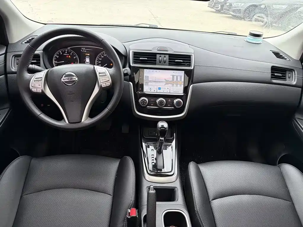 Nissan Tiida, фото 17