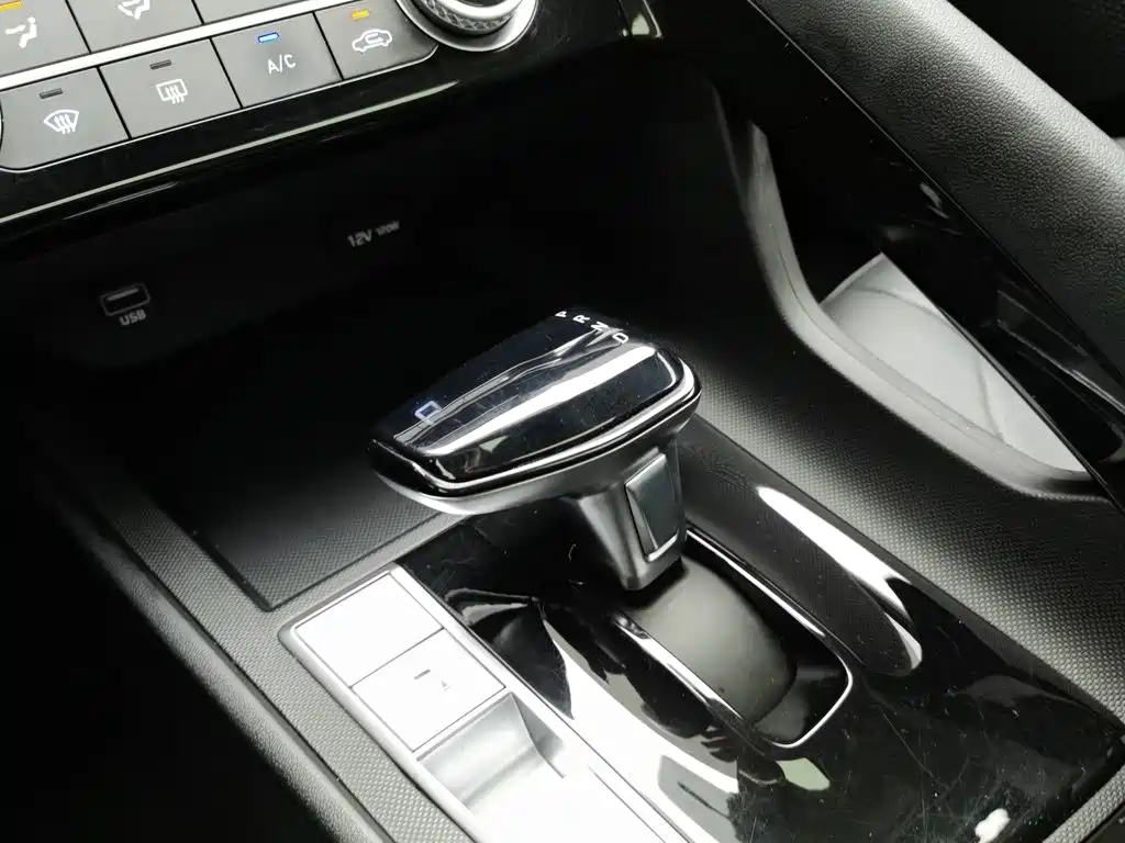Hyundai Elantra, фото 5