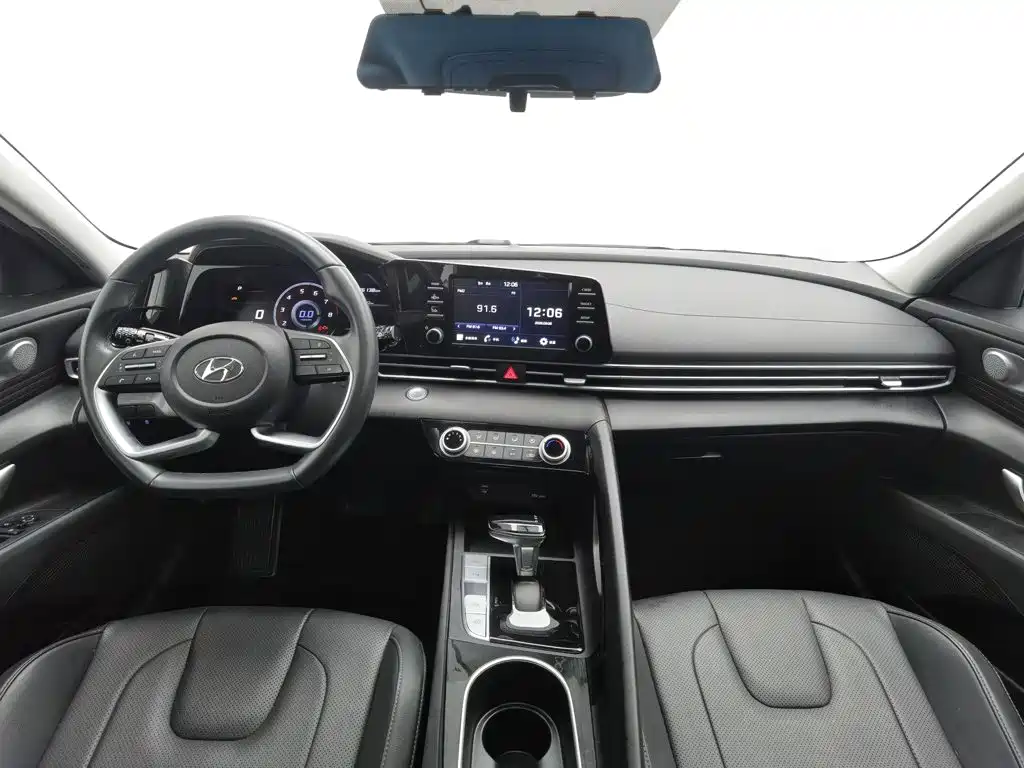 Hyundai Elantra, фото 19