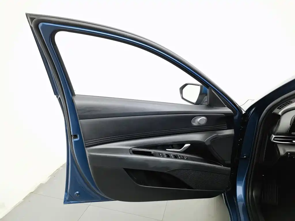 Hyundai Elantra, фото 22