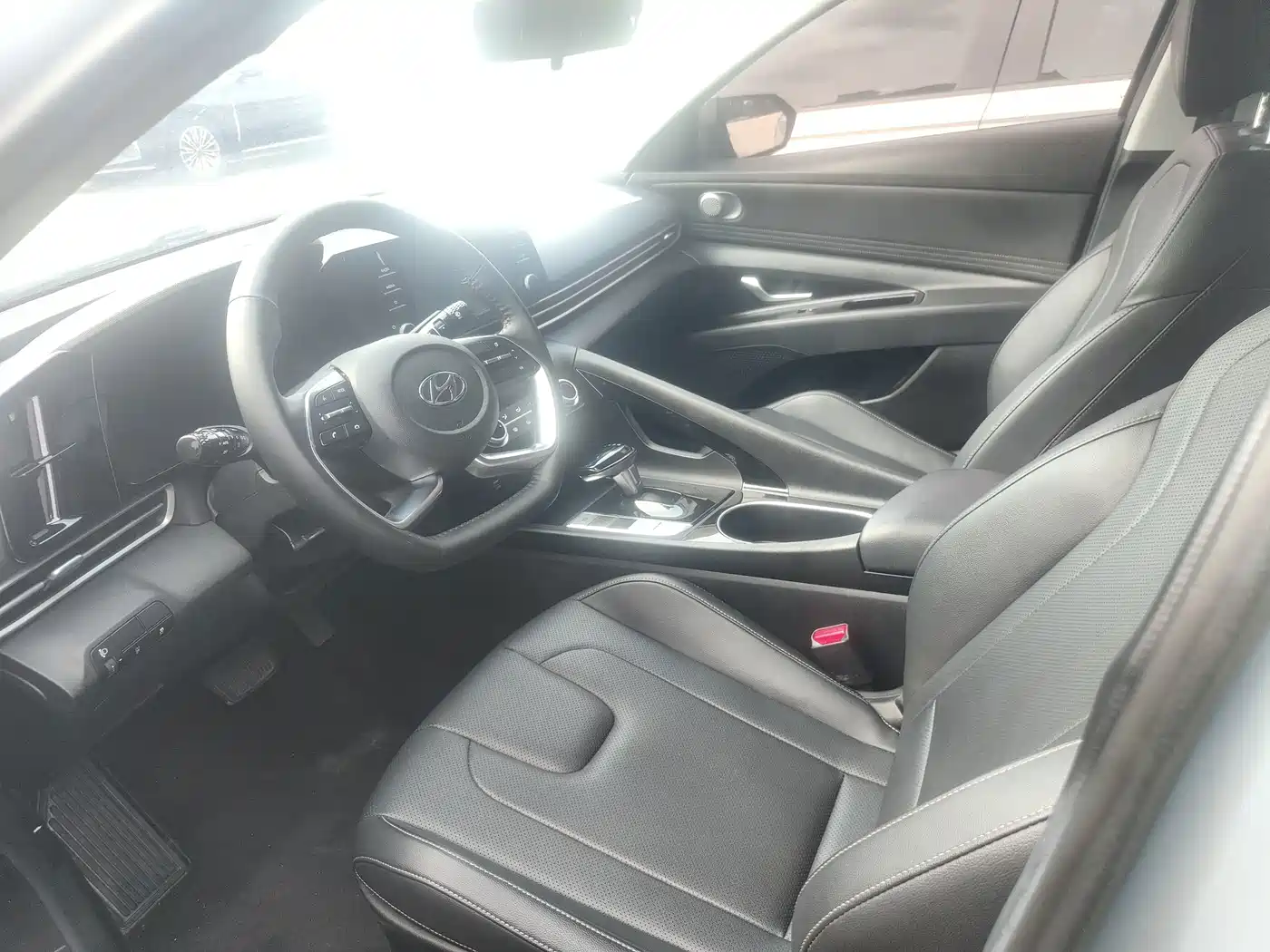 Hyundai Elantra, фото 4