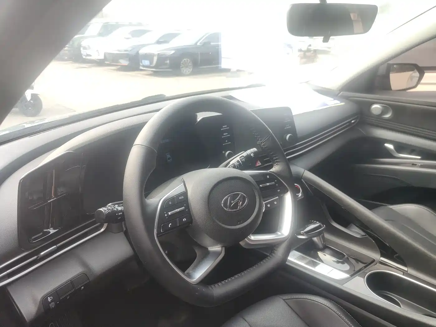 Hyundai Elantra, фото 5