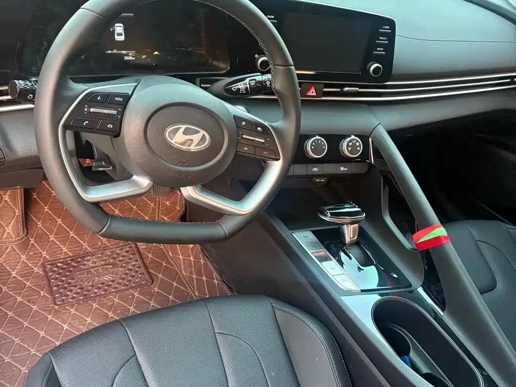 Hyundai Elantra, фото 8