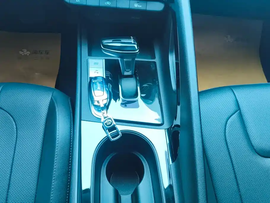 Hyundai Elantra, фото 8