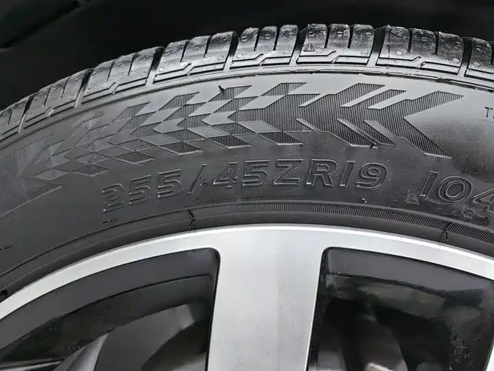 Volkswagen Tiguan L, фото 24
