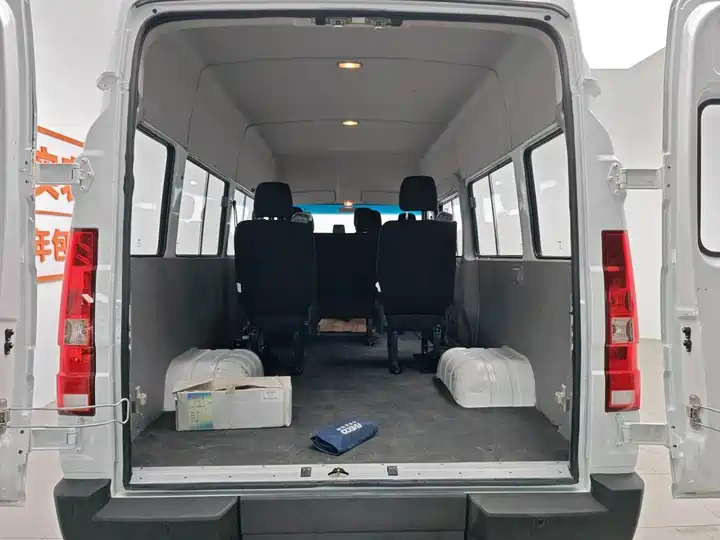 Iveco Daily, фото 10