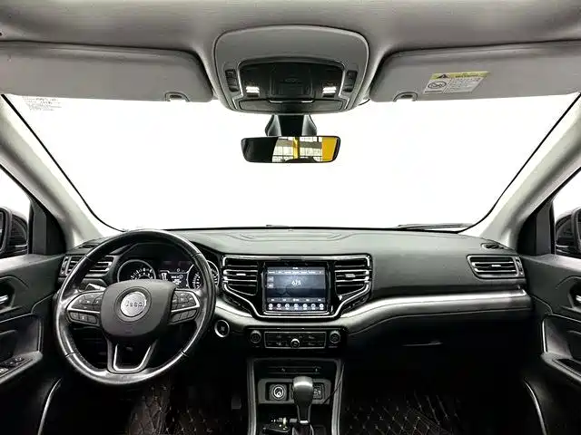 Jeep Grand Commander, фото 5