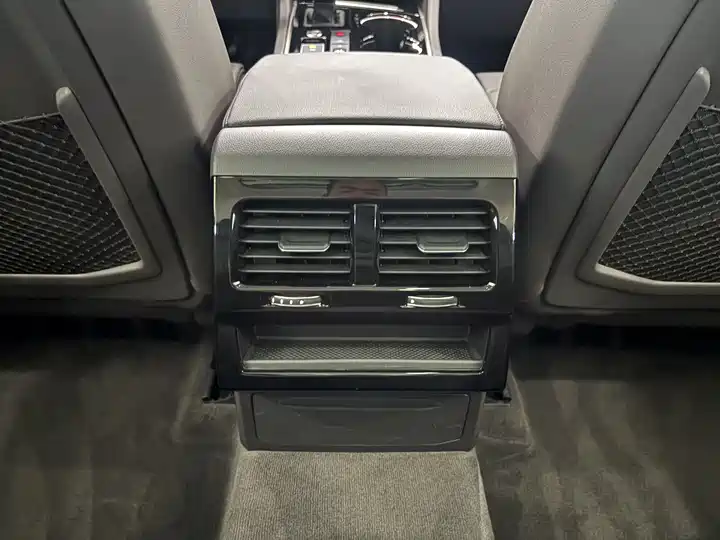 Volkswagen Touareg, фото 22