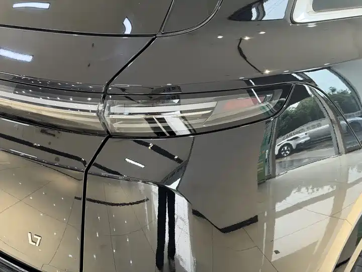 Li Auto L7, фото 19