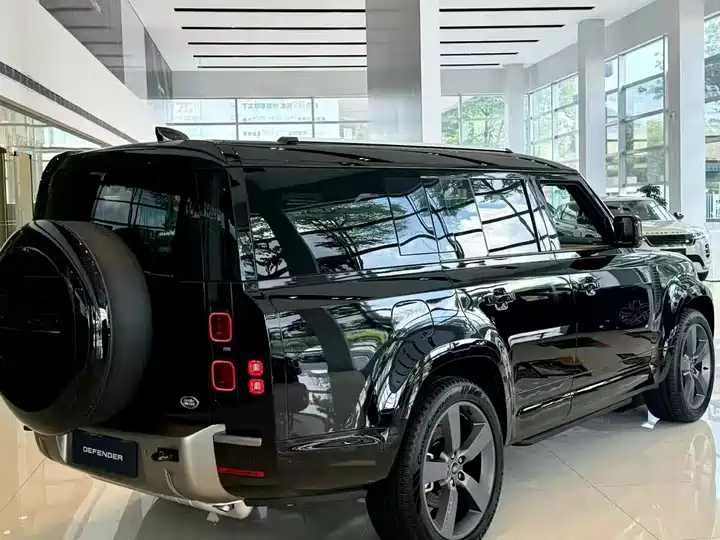 Land Rover Defender, фото 3