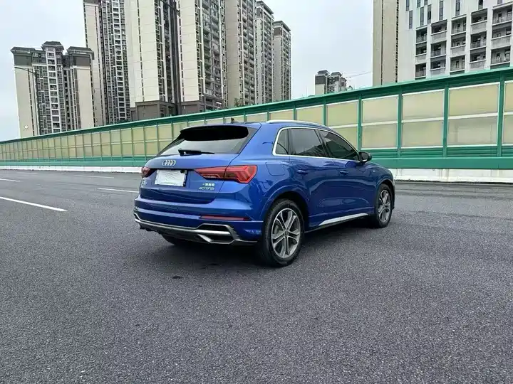 Audi Q3, фото 9