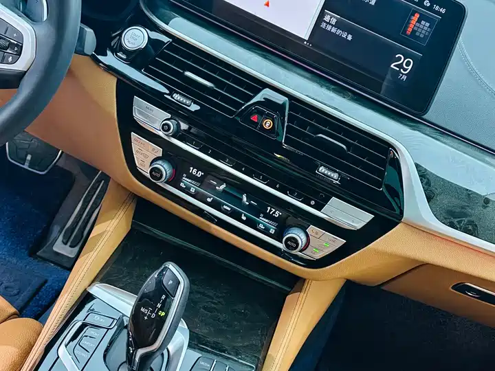 BMW 6 Series GT, фото 23