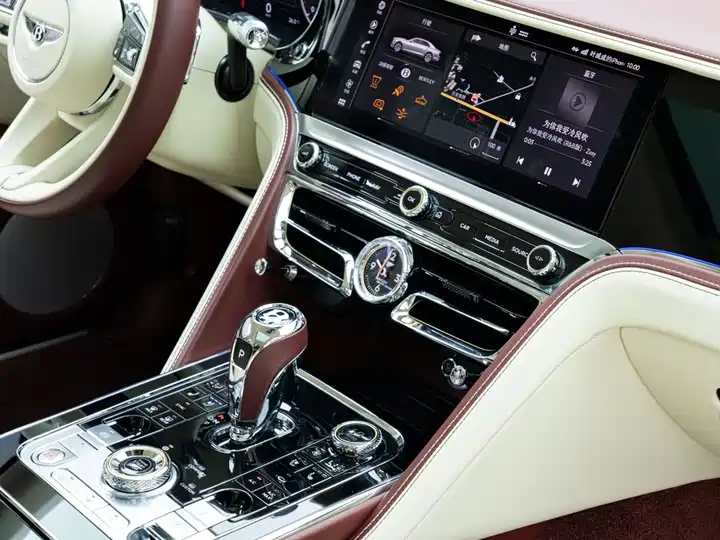 Bentley Flying Spur, фото 24