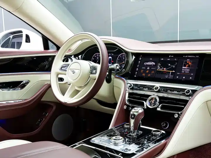 Bentley Flying Spur, фото 21