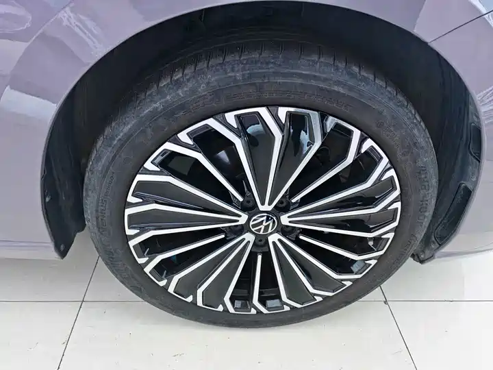 Volkswagen Passat, фото 11