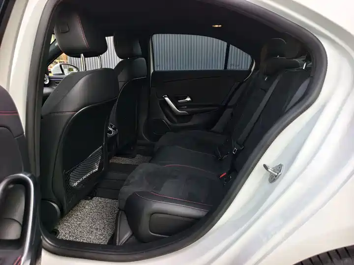 Mercedes-Benz A-Class, фото 11