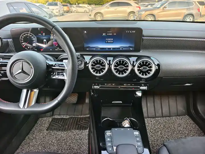 Mercedes-Benz A-Class, фото 13