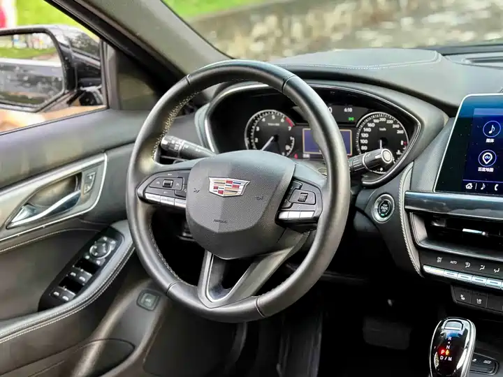 Cadillac CT5, фото 18