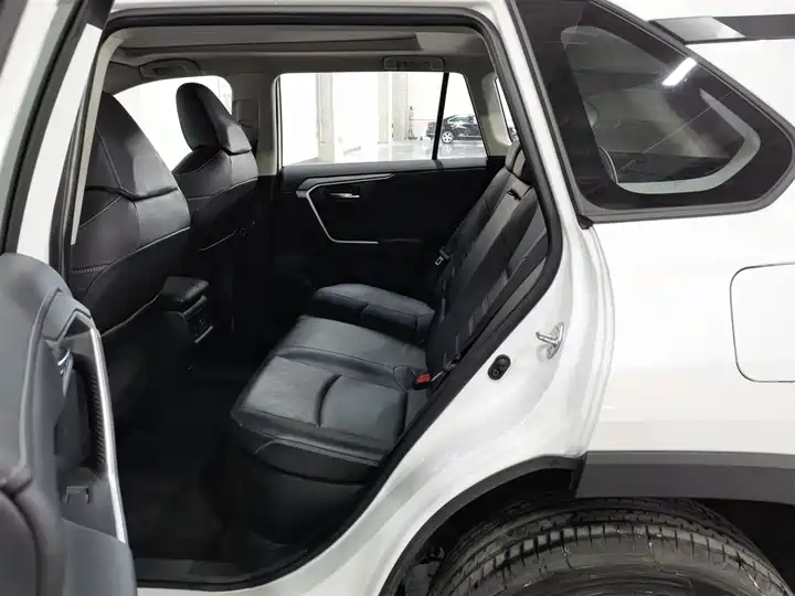 Toyota RAV4, фото 16