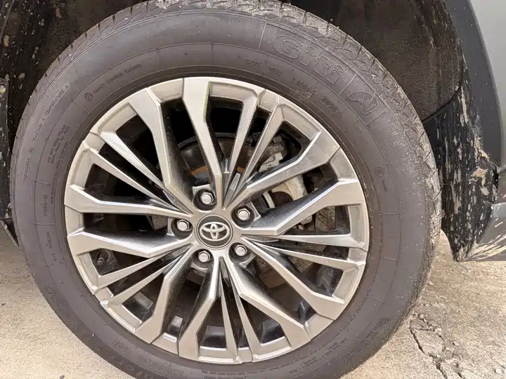 Toyota Wildlander, фото 8