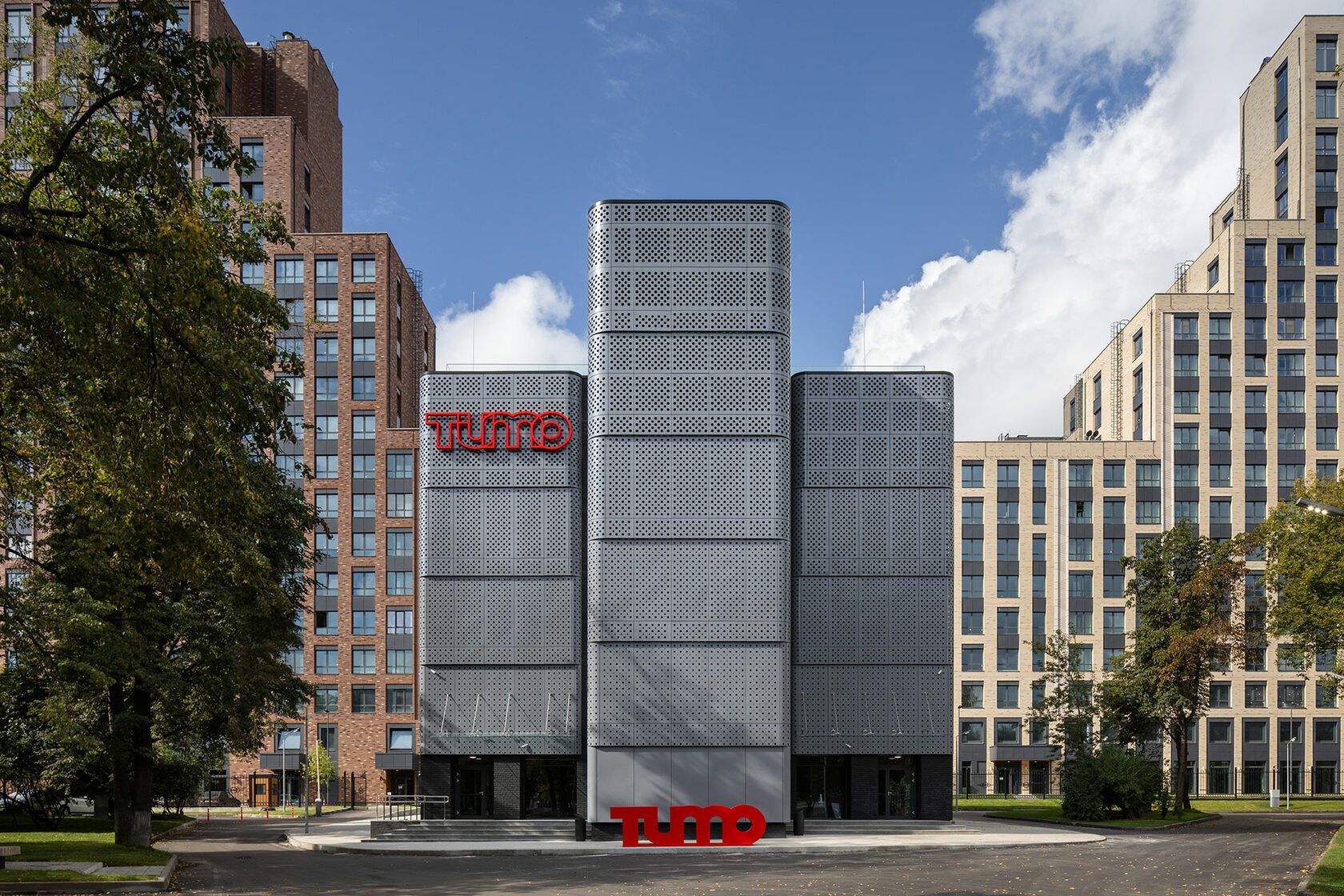 Main facade with the TUMO wordmark