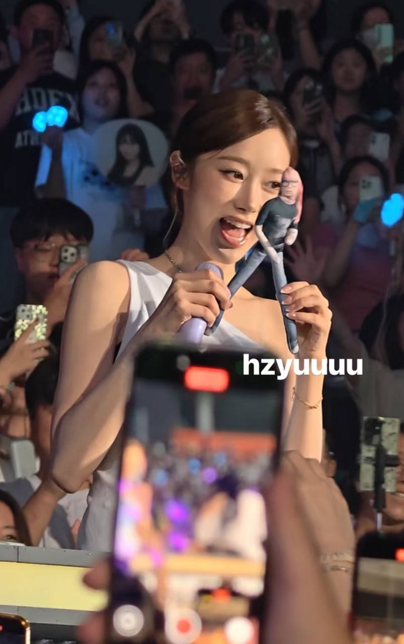 K-pop игрушка мерч - Коллектор (белый)