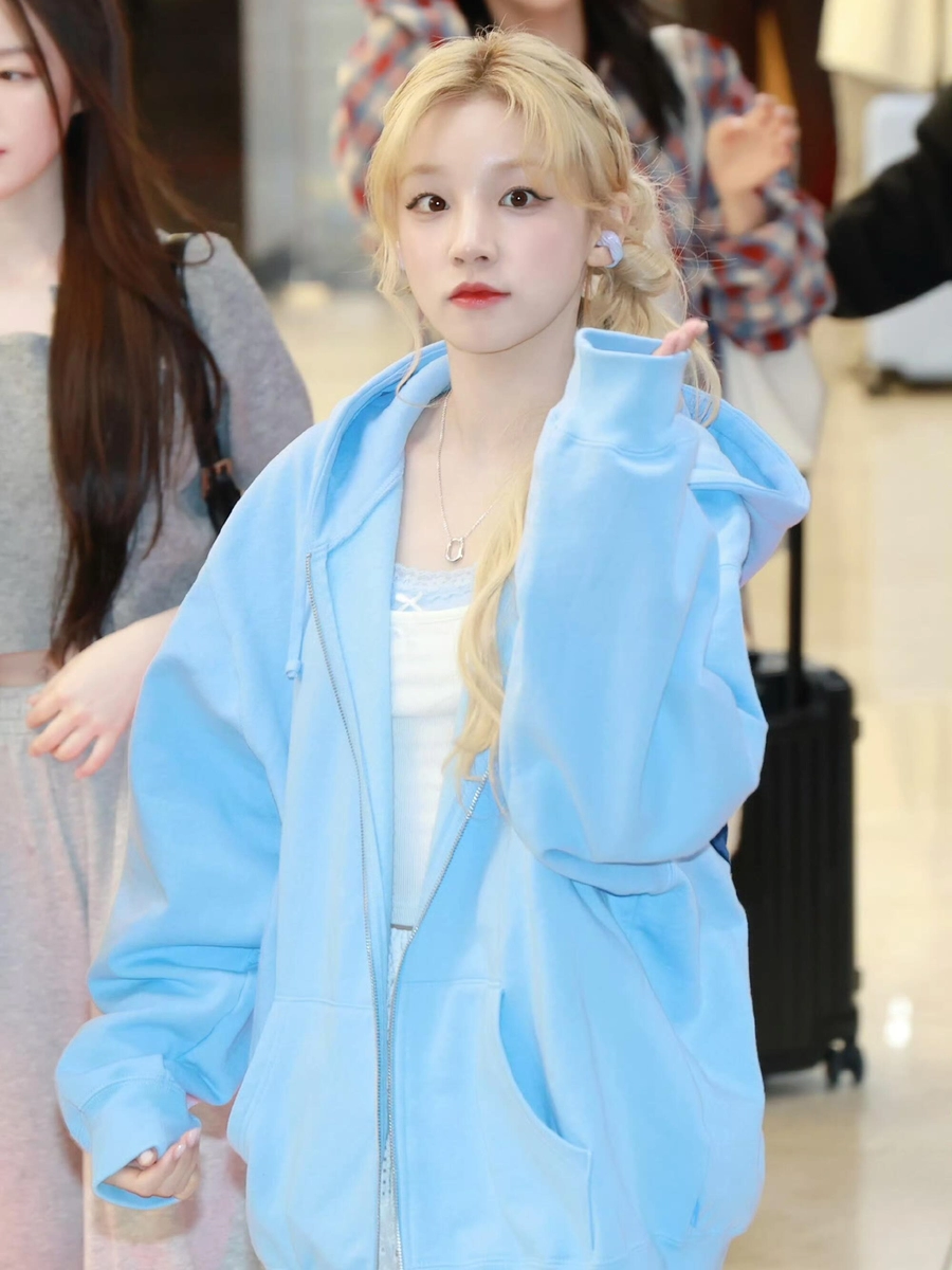 Юци I-DLE | Зип-худи голубой S-4XL (CLO-IDLE-ZIP-YUQI)